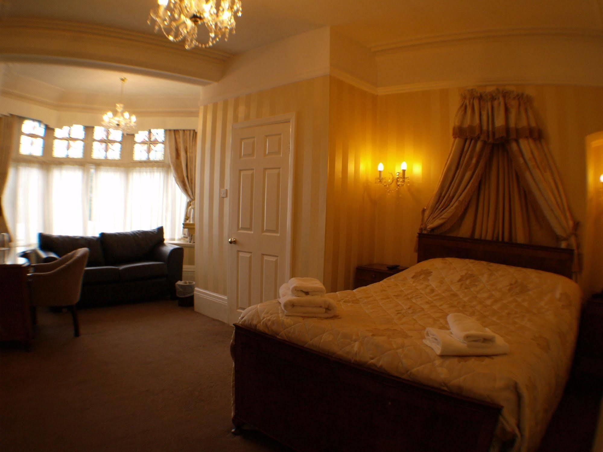 Normanhurst Hotel Сейл Экстерьер фото